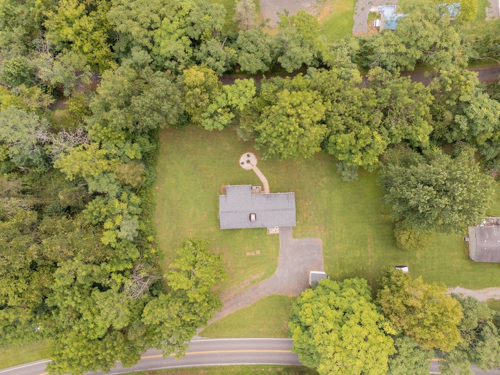 4882 Ivanhoe Road Ivanhoe, VA 24350 - Photo 55 of 57 Gallery Image 55