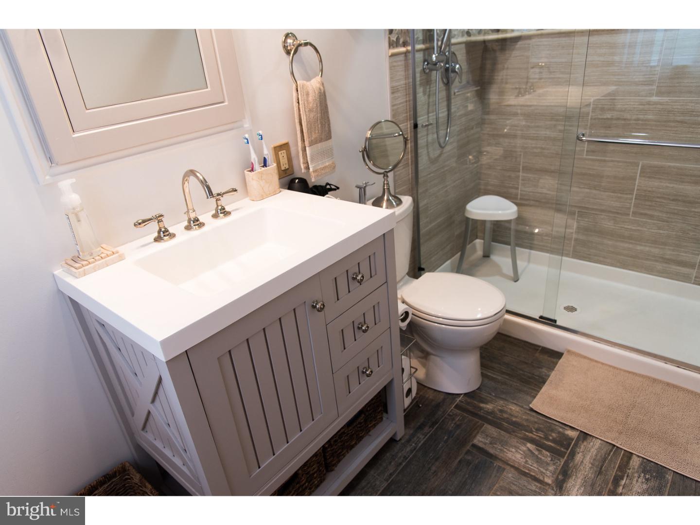 270 Lenni Road Media, PA 19063 - Photo 24 of 25 Master Bathroom