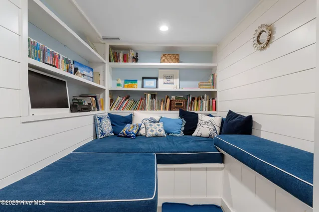 $950,000 | 737 Fort Fisher Boulevard North, Kure Beach, NC 28449