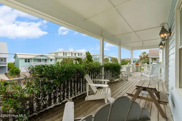 $950,000 | 737 Fort Fisher Boulevard North, Kure Beach, NC 28449