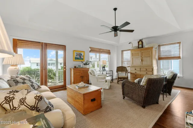 $950,000 | 737 Fort Fisher Boulevard North, Kure Beach, NC 28449