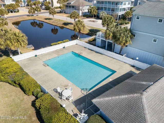$950,000 | 737 Fort Fisher Boulevard North, Kure Beach, NC 28449