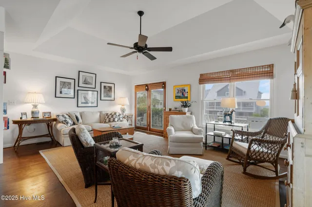 $950,000 | 737 Fort Fisher Boulevard North, Kure Beach, NC 28449