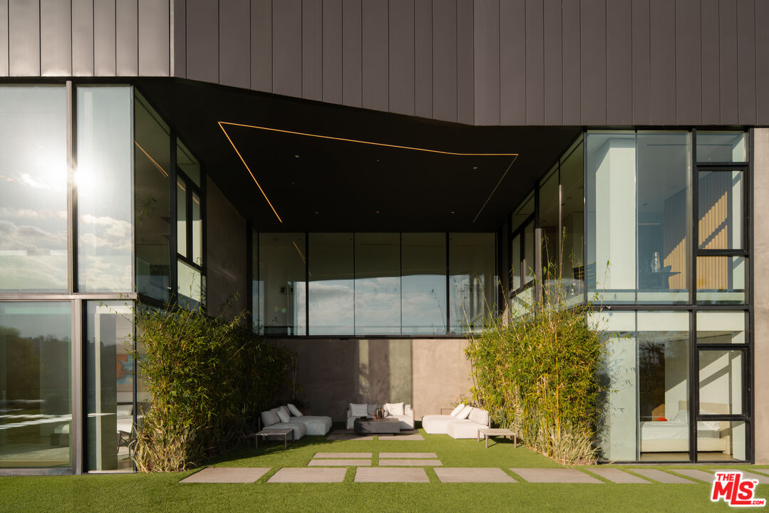 1853 Bel Air Road Los Angeles, CA 90077 - Photo 42 of 54