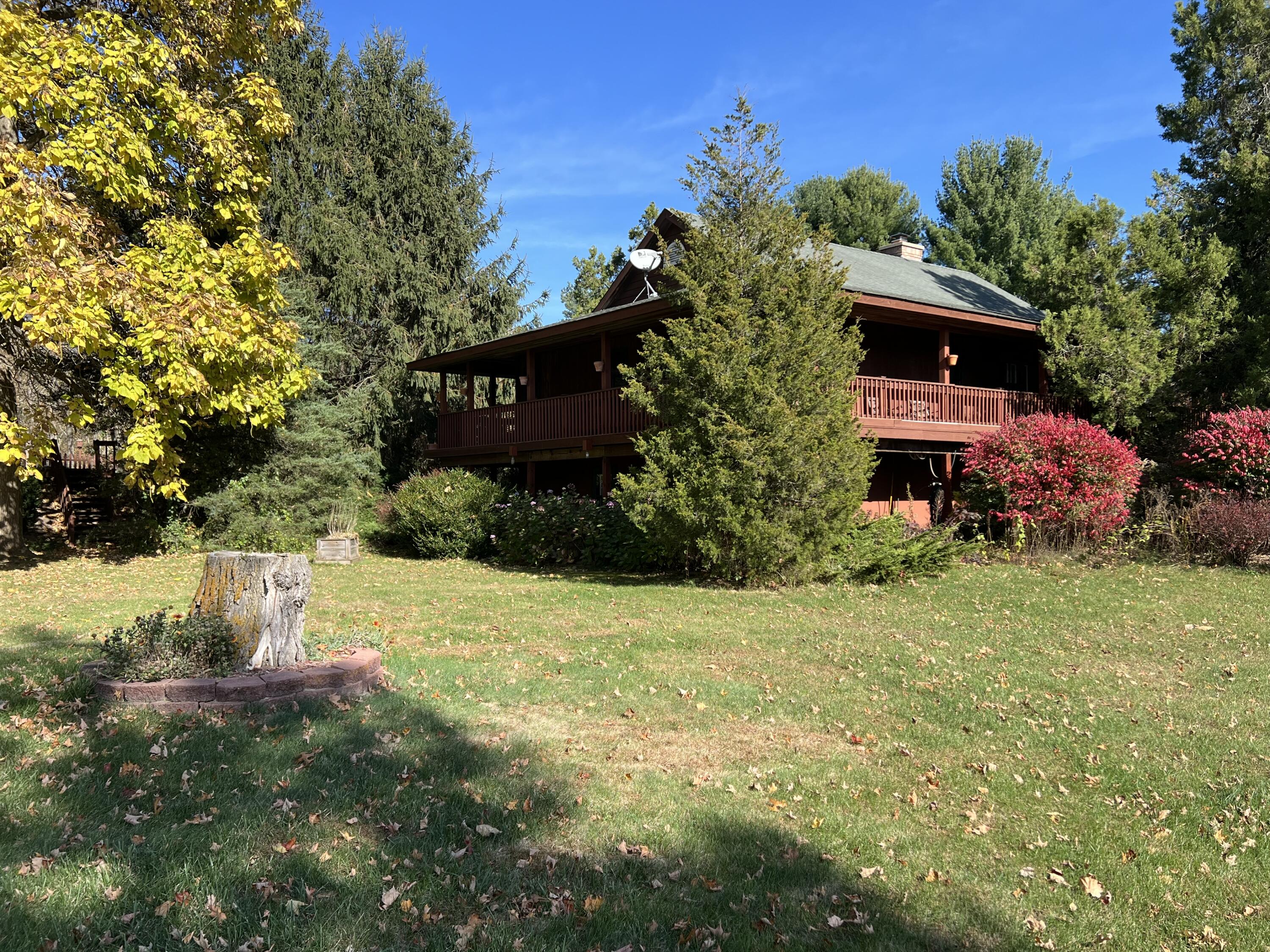 4259 Hagar Shore Road Coloma, MI 49038 - Photo 7 of 125 IMG_2192