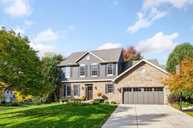 $700,000 | 8762 Prescott Drive, Eden Prairie, MN 55347