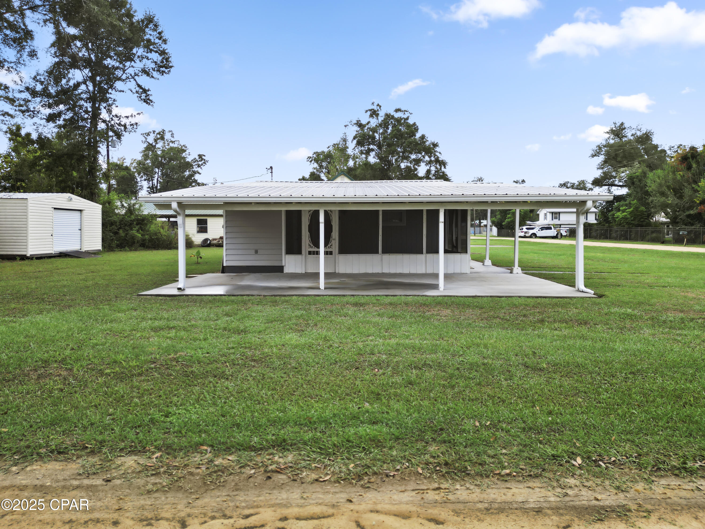 5227 Southeast Shellcracker Avenue Blountstown, FL 32424 - Photo 38 of 43