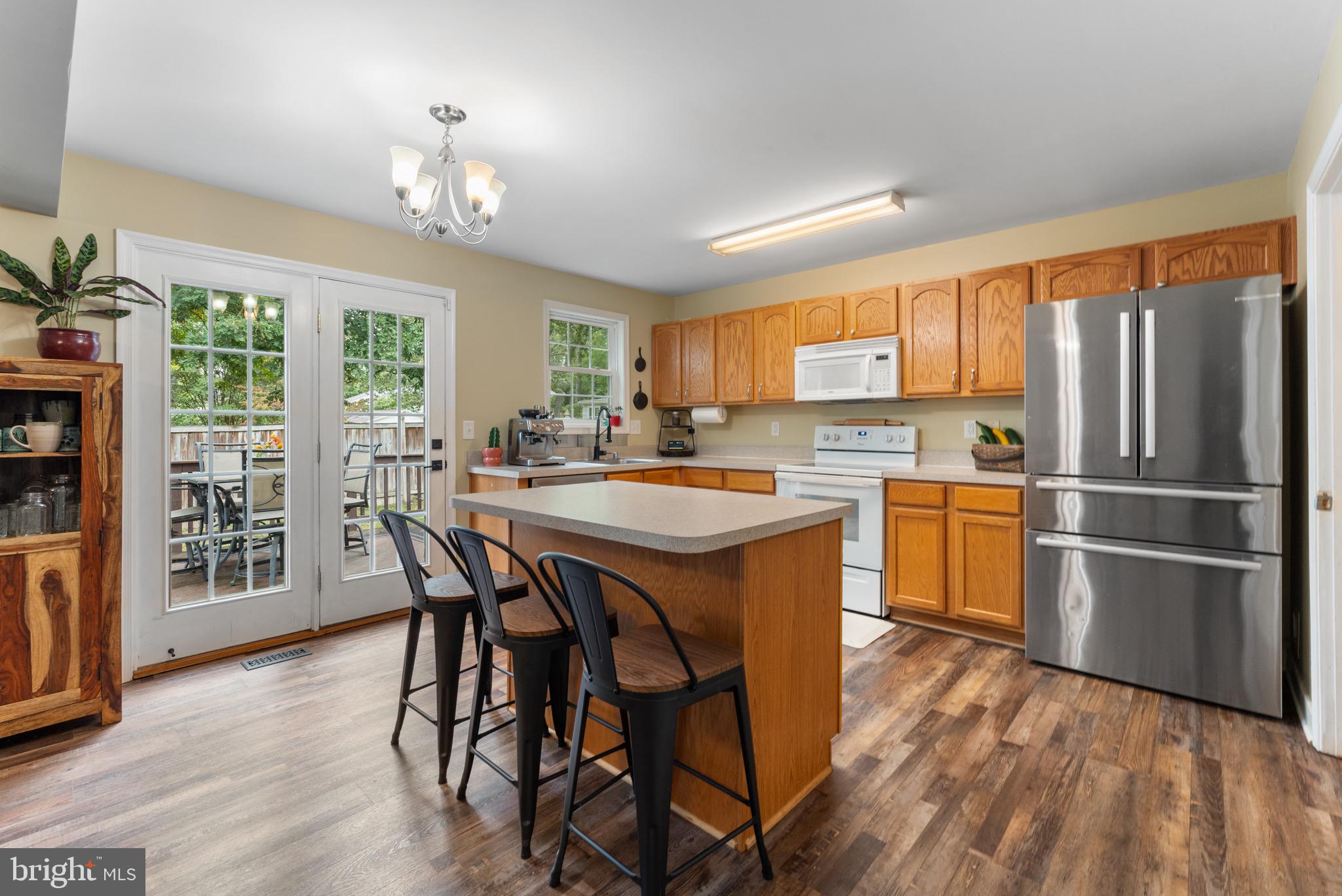 654 211th Street Pasadena, MD 21122 - Photo 10 of 48