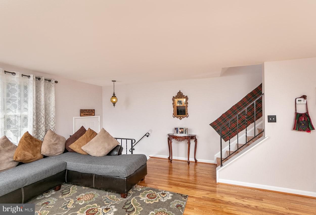 5654 Braxfield Road Baltimore, MD 21227 - Photo 14 of 32