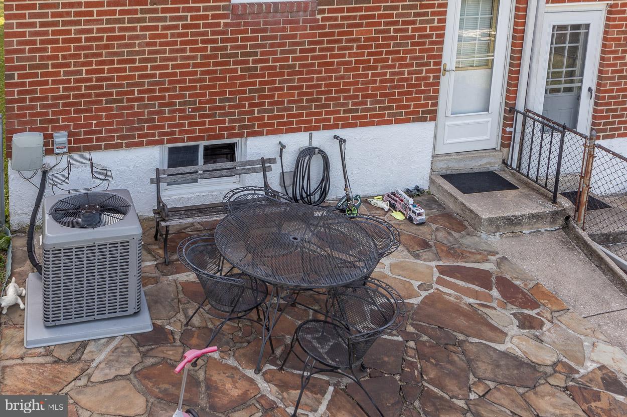 5654 Braxfield Road Baltimore, MD 21227 - Photo 31 of 32