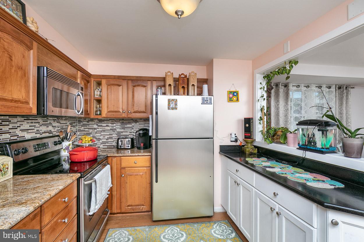 5654 Braxfield Road Baltimore, MD 21227 - Photo 6 of 32