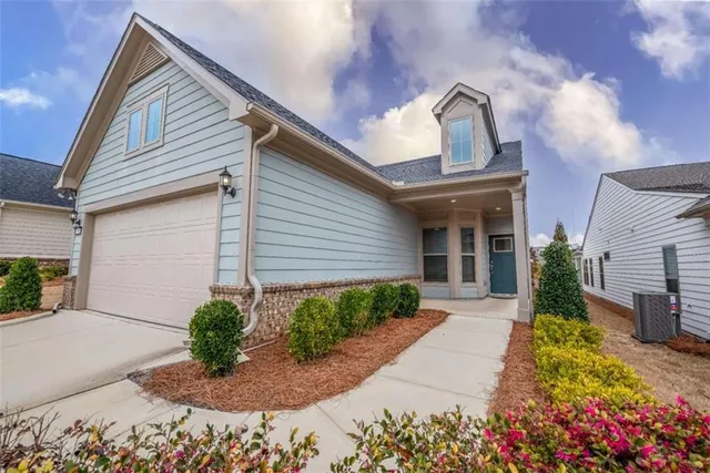 $2,900 | 5905 Deerbrook Court, Hoschton, GA 30548