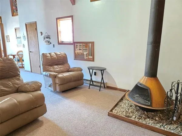 $349,000 | 393 Sugar Lake Drive, Mound City, KS 66056