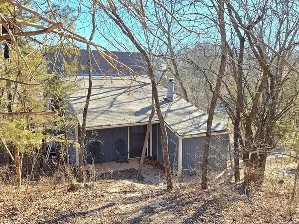 $349,000 | 393 Sugar Lake Drive, Mound City, KS 66056