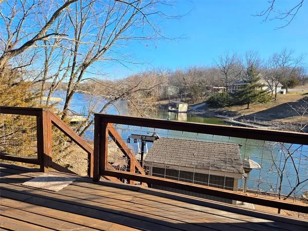 $349,000 | 393 Sugar Lake Drive, Mound City, KS 66056