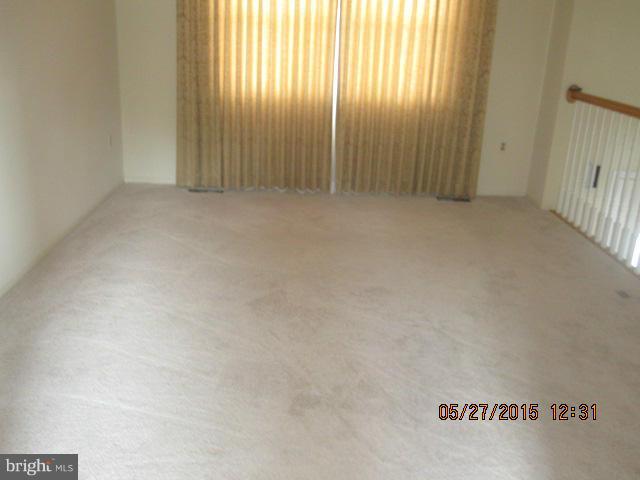 1821 Montreal Road Severn, MD 21144 - Photo 2 of 13 Living Room