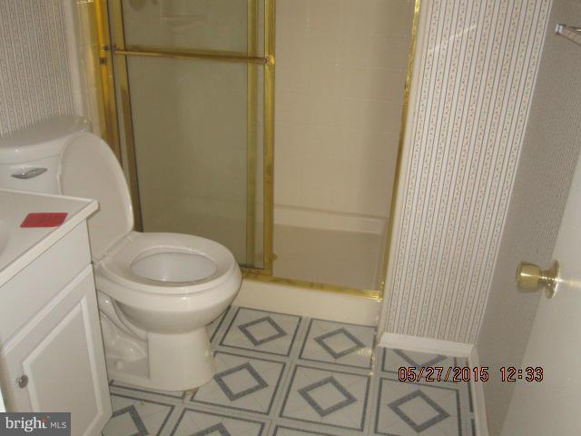 1821 Montreal Road Severn, MD 21144 - Photo 11 of 13 Bath