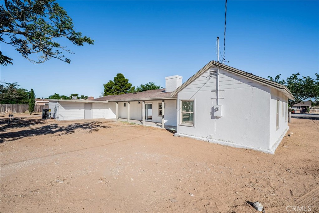 14387 Jicarilla Road Apple Valley, CA 92307 - Photo 20 of 24 Rear