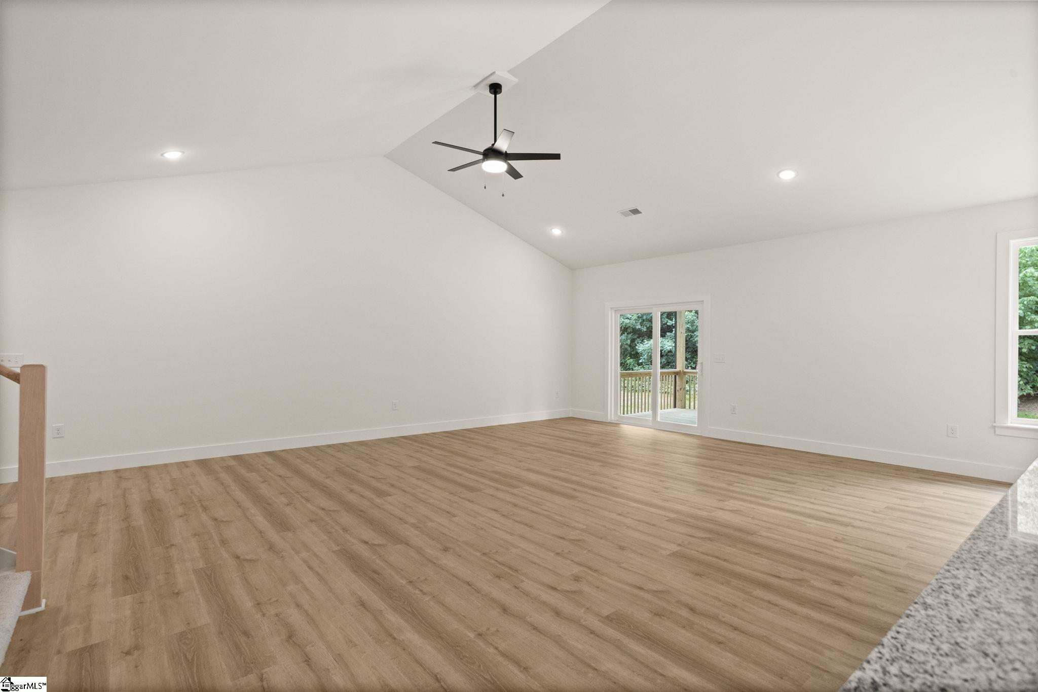 215 Timberlane Road Greer, SC 29651 - Photo 10 of 38