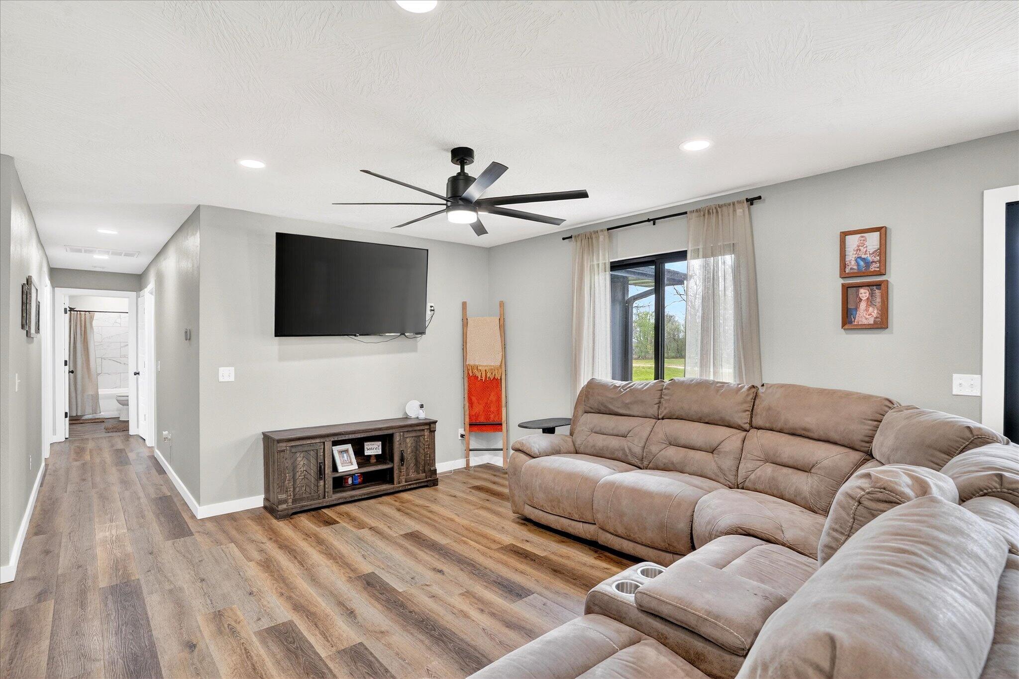 493 Spring Creek Road Clever, MO 65631 - Photo 8 of 91 07-6