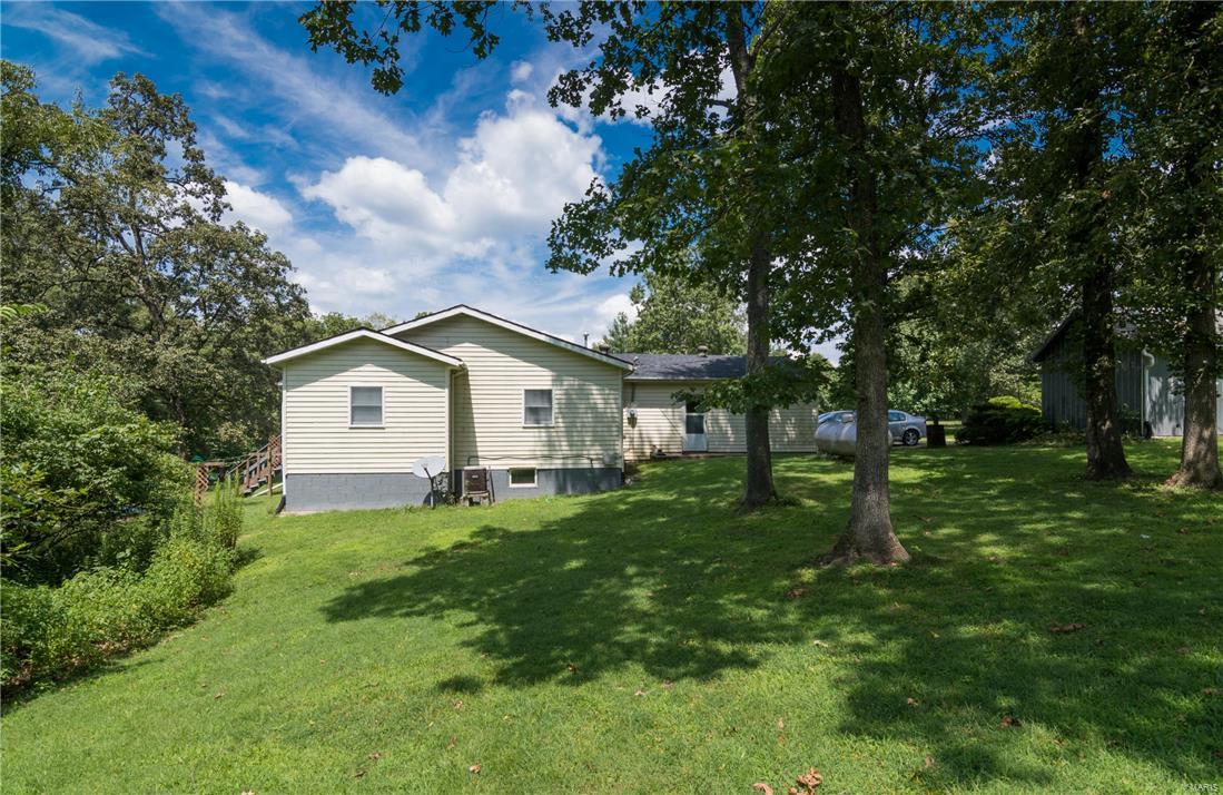 11878 New Douglas Road New Douglas, IL 62074 - Photo 5 of 19