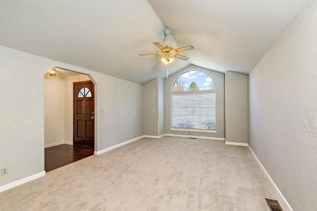 124 Brandon Street Central Point, OR 97502 - Photo 4 of 35 Additional Photo