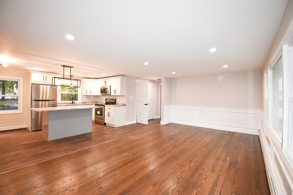 46 Balis Street Springfield, MA 01109 - Photo 12 of 20