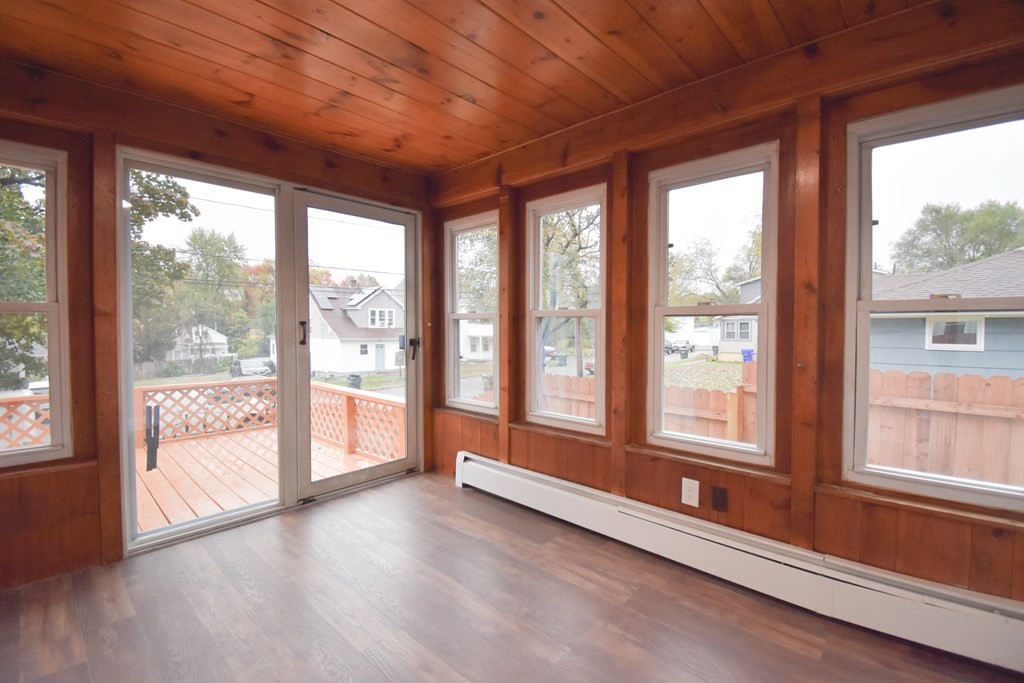 46 Balis Street Springfield, MA 01109 - Photo 14 of 20