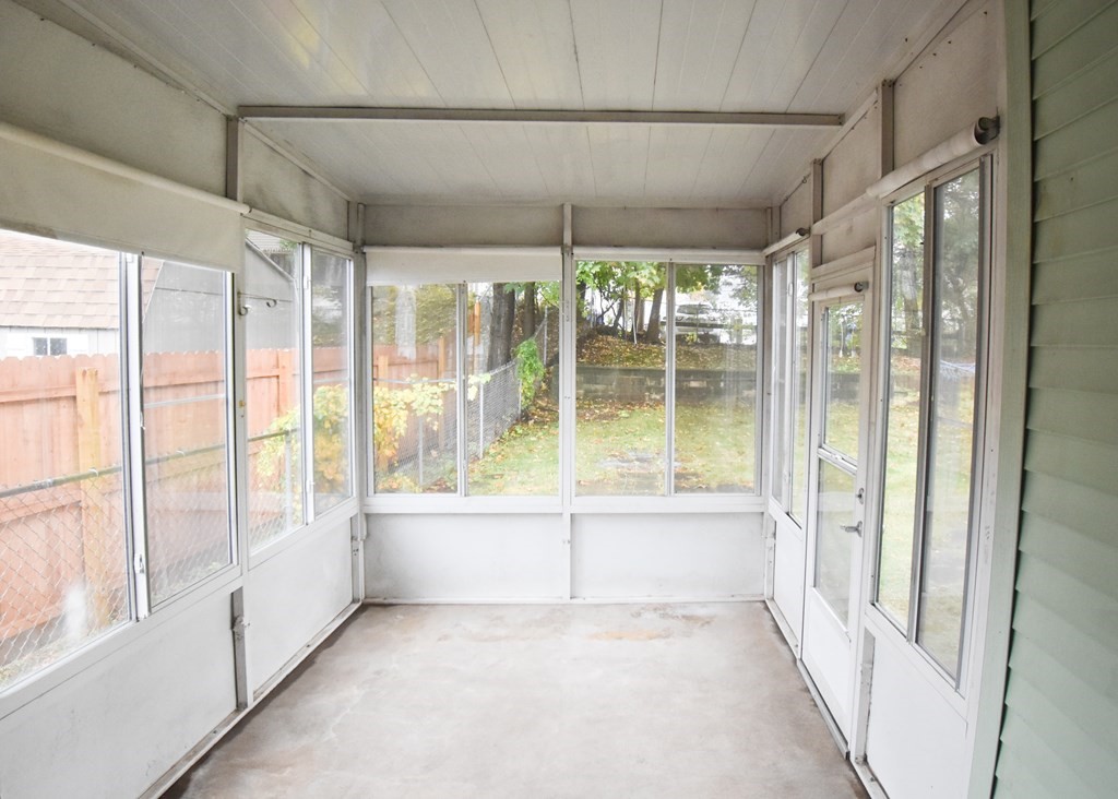 46 Balis Street Springfield, MA 01109 - Photo 20 of 20