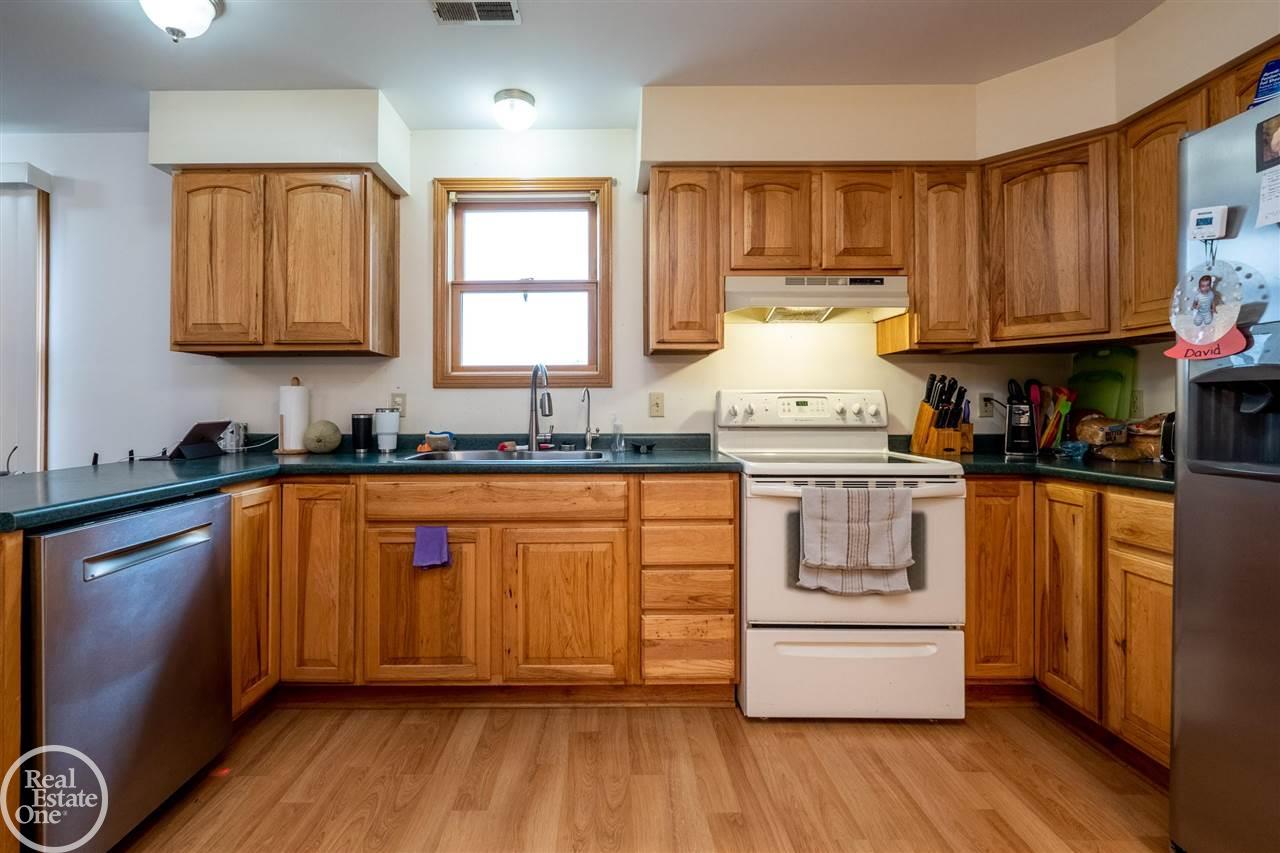 5425 Kidder Road Almont, MI 48003 - Photo 12 of 47 Gallery Image 12