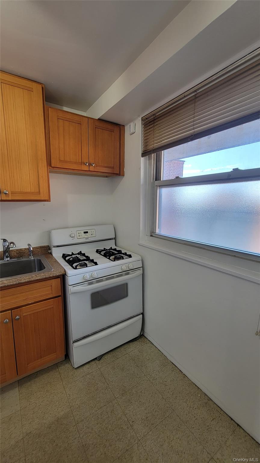 97-07 63rd Road, Unit 15B Queens, NY 11374 - Photo 5 of 13