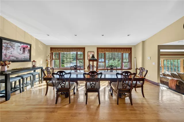 $724,999 | 5 Hancock Drive, Coventry, RI 02816