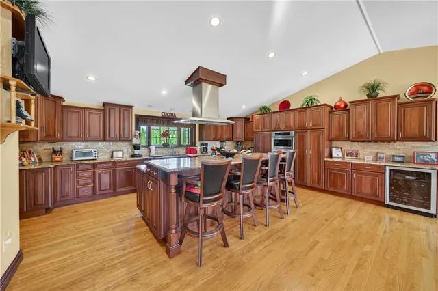 $724,999 | 5 Hancock Drive, Coventry, RI 02816