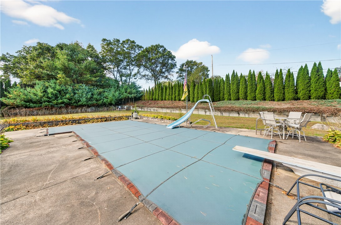 5 Hancock Drive Coventry, RI 02816 - Photo 41 of 43