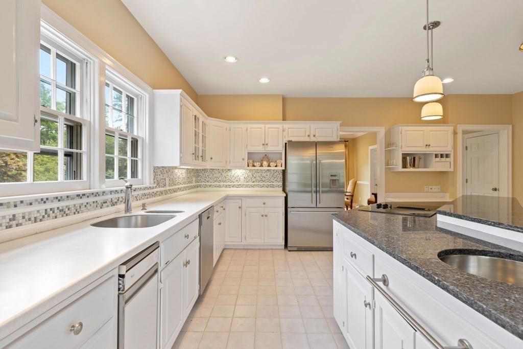 4 Beebe Way Wellesley, MA 02482 - Photo 13 of 30 Gallery Image 13