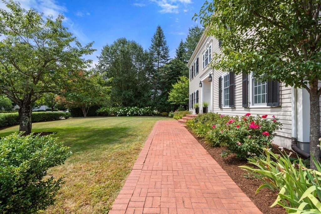 4 Beebe Way Wellesley, MA 02482 - Photo 3 of 30 Gallery Image 3