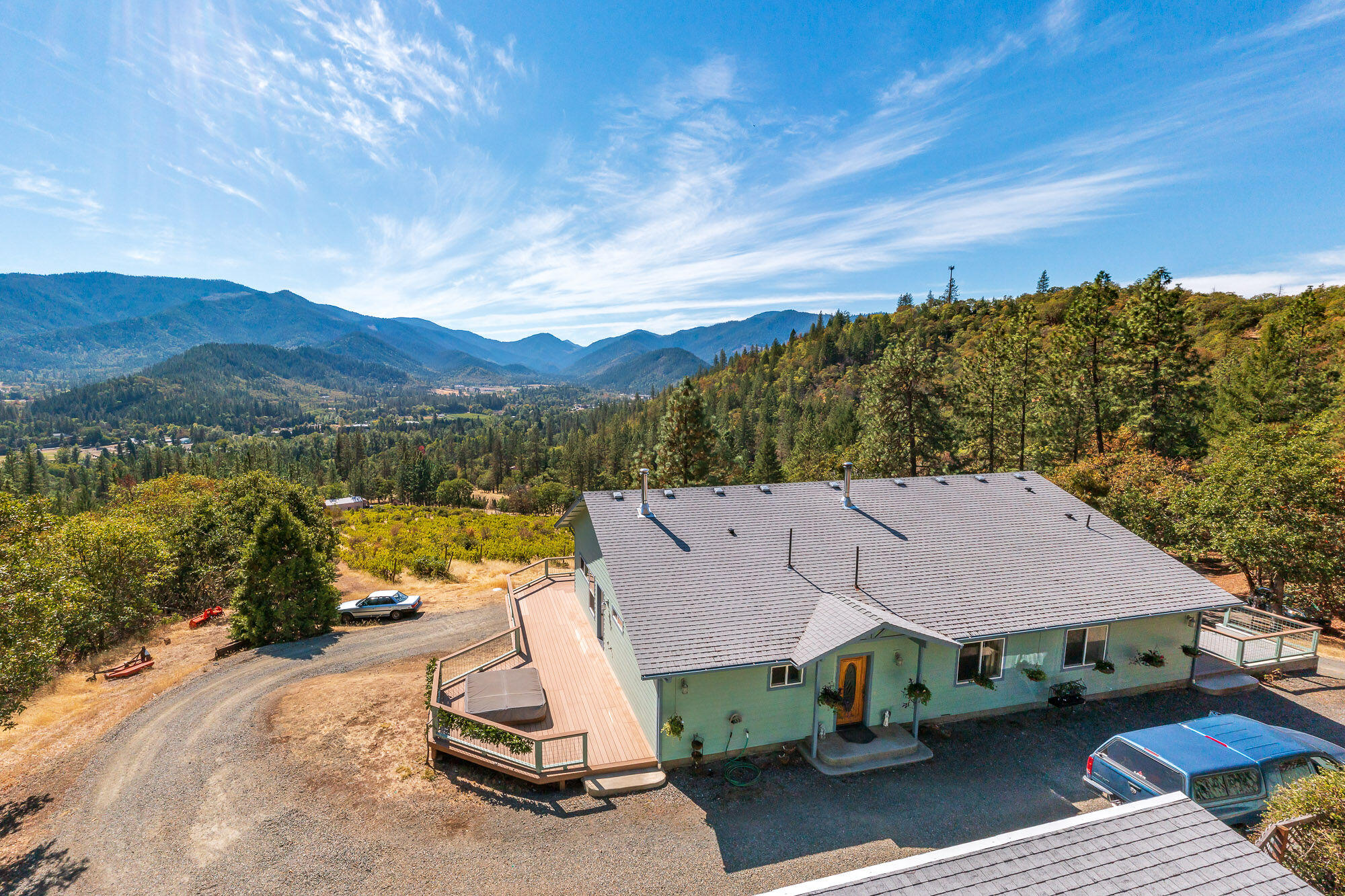 7312 North Applegate Road Grants Pass, OR 97527 - Photo 42 of 81 7312NApplegateRd-AerialShots-002
