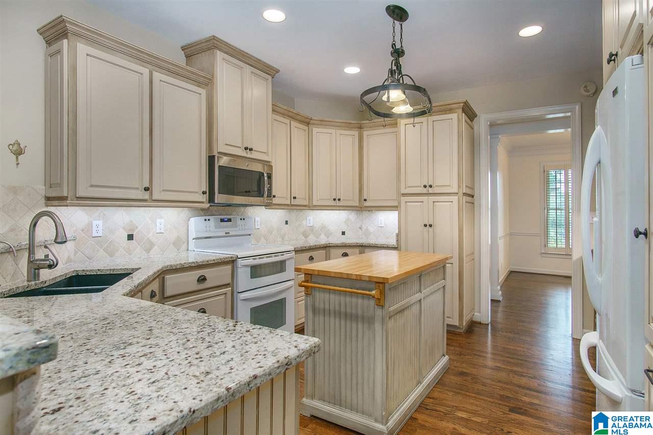 6158 Rushing Parc Lane Birmingham, AL 35244 - Photo 11 of 41