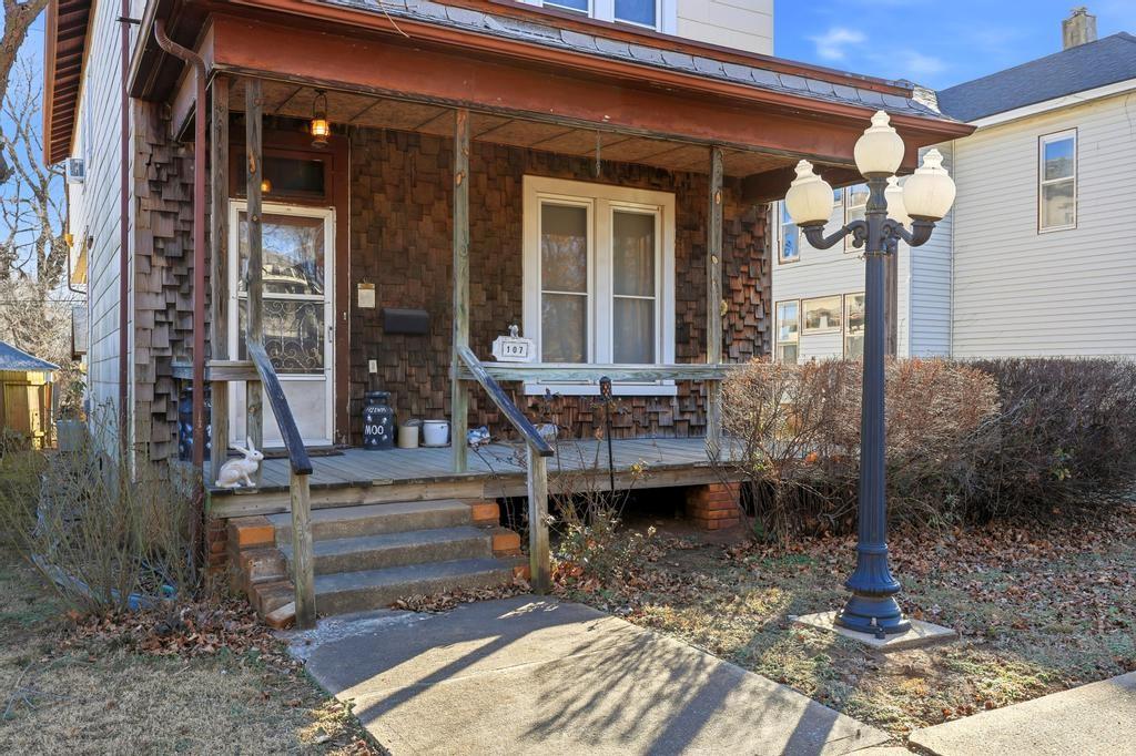 107 North Eddy Street Fort Scott, KS 66701 - Photo 3 of 32