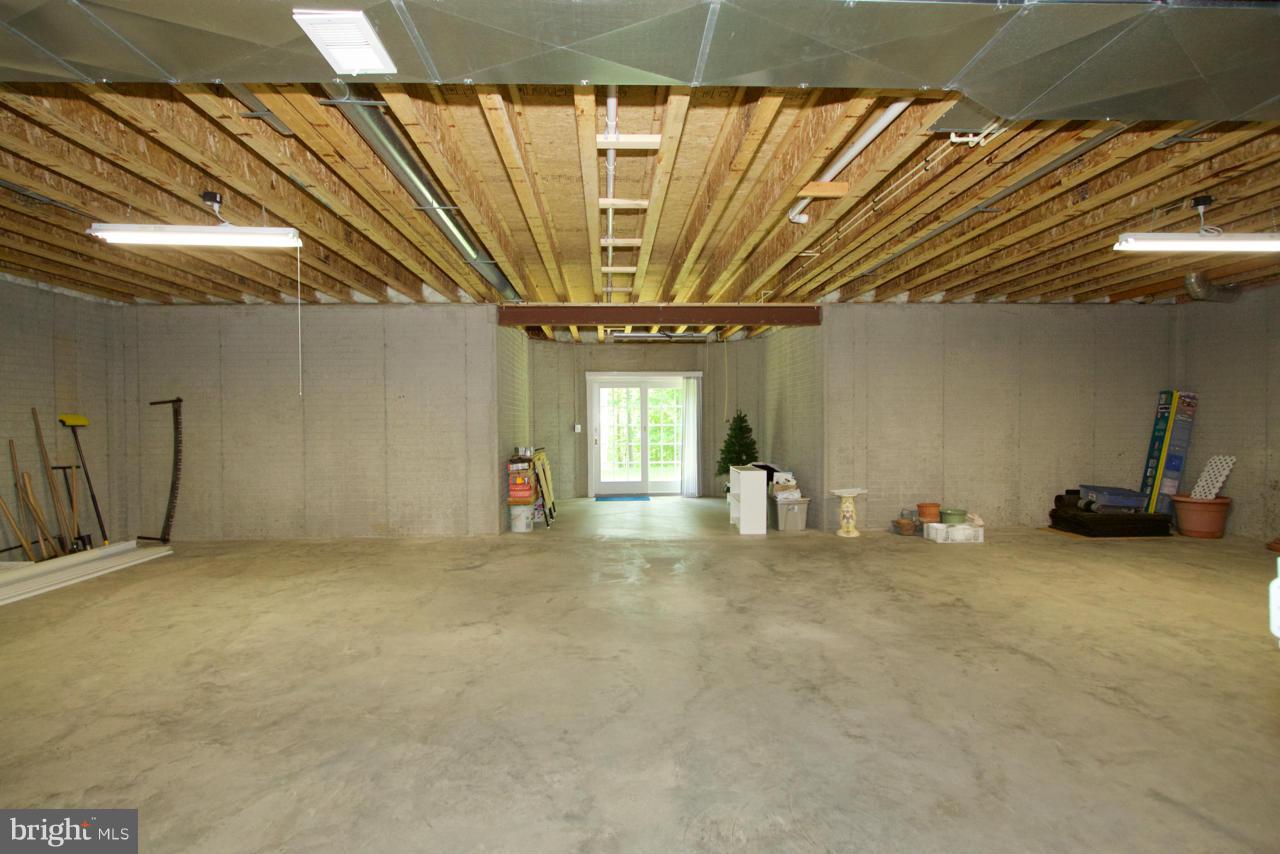 1265 Macton Road Street, MD 21154 - Photo 22 of 29 Interior (General)