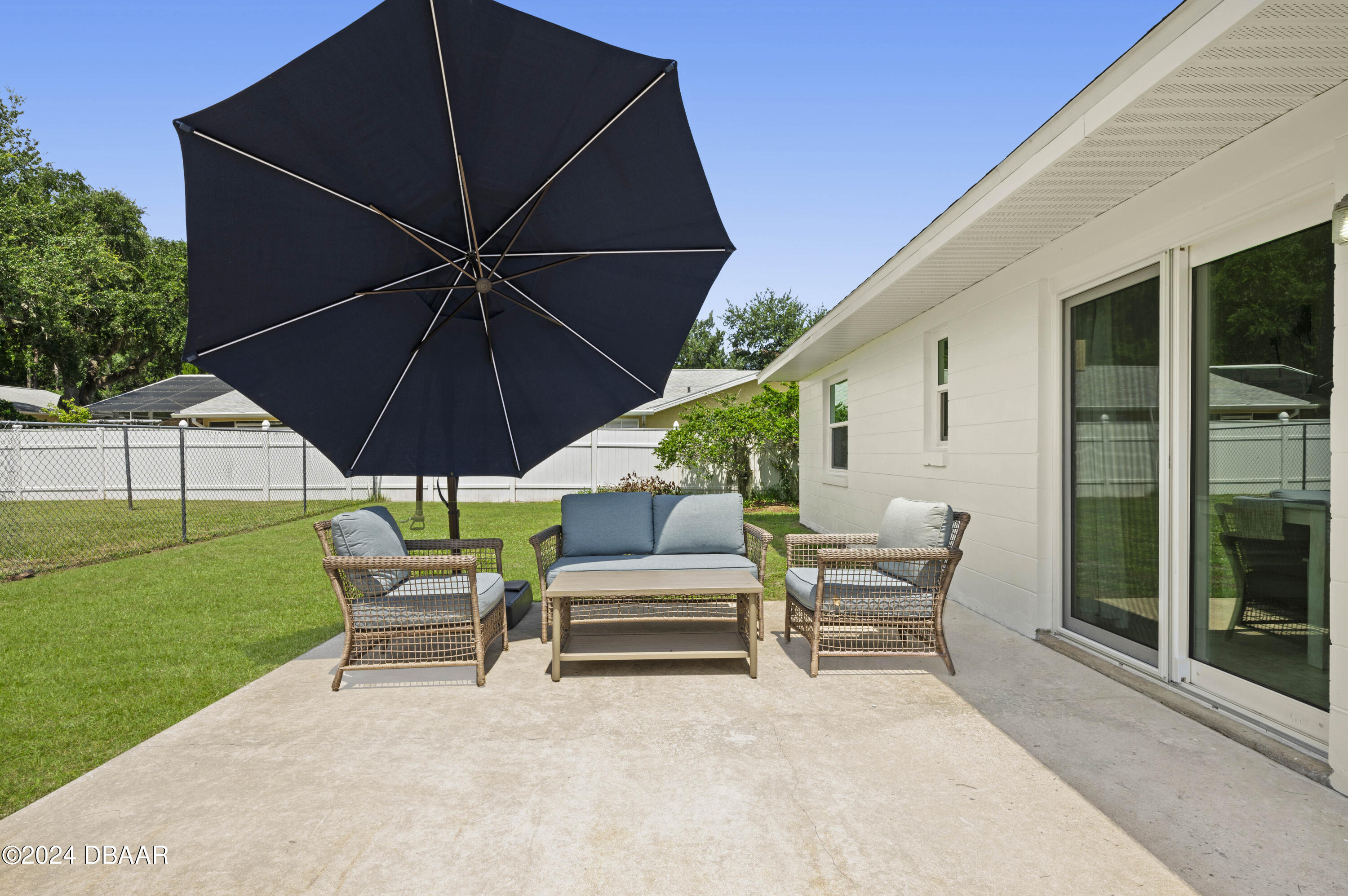 5528 Riverside Drive Port Orange, FL 32127 - Photo 3 of 31 a view of an outdoor sitting space