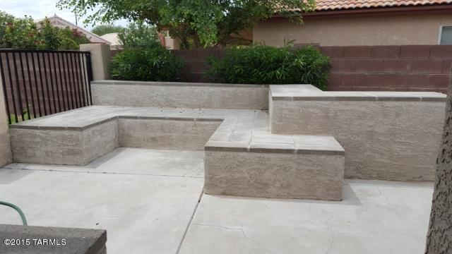 2329 North Silverbell Road Tucson, AZ 85745 - Photo 8 of 10
