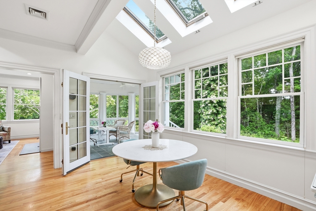 72 Indian Cove Road Marion, MA 02738 - Photo 12 of 40