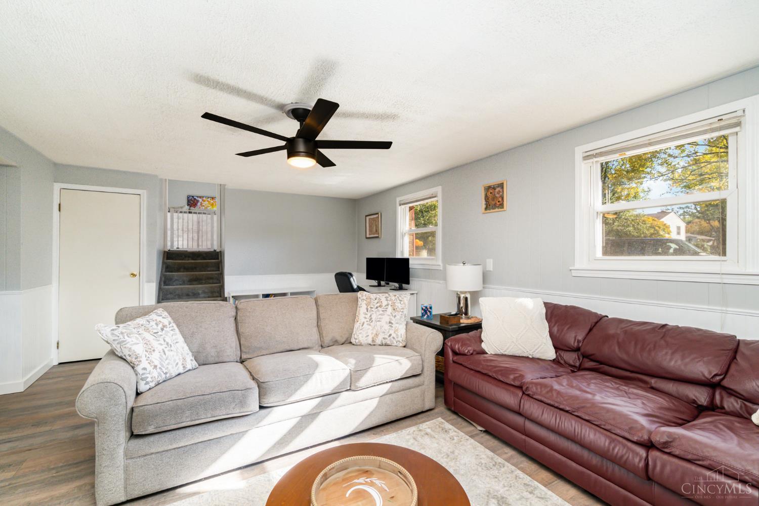 615 Regent Road Cincinnati, OH 45245 - Photo 15 of 29 Gallery Image 15