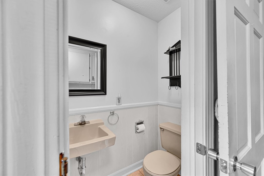 213 Guthrie Road Belton, SC 29627 - Photo 18 of 44 BA View