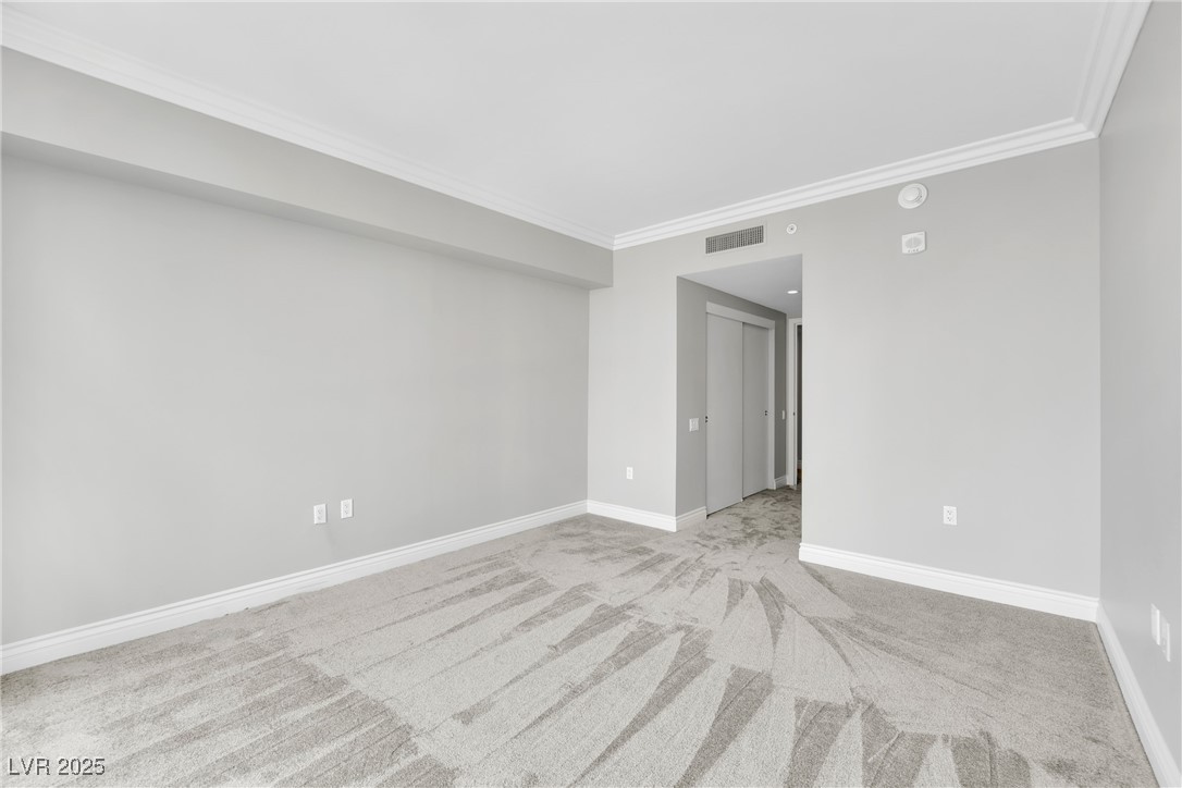 2777 Paradise Road, Unit 2002 Las Vegas, NV 89109 - Photo 19 of 68