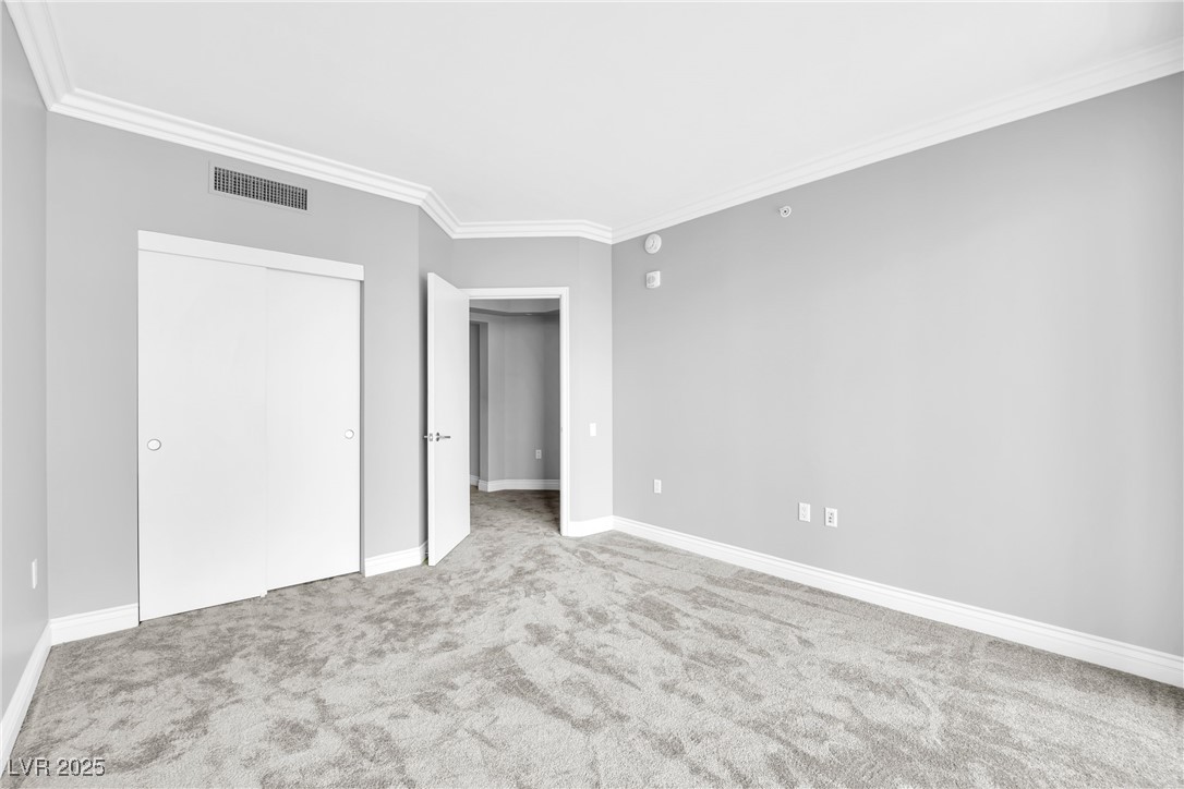 2777 Paradise Road, Unit 2002 Las Vegas, NV 89109 - Photo 22 of 68