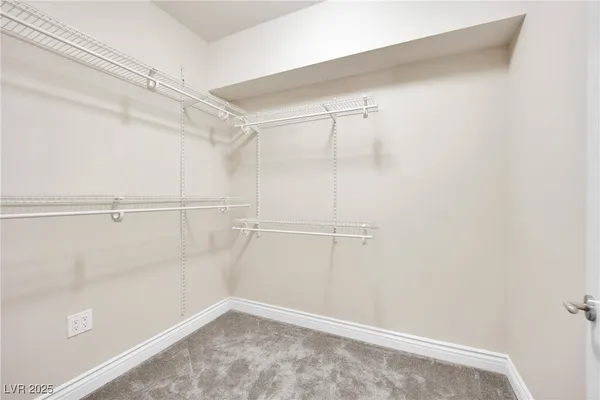 $5,400 | 2777 Paradise Road, Unit 2002, Las Vegas, NV 89109