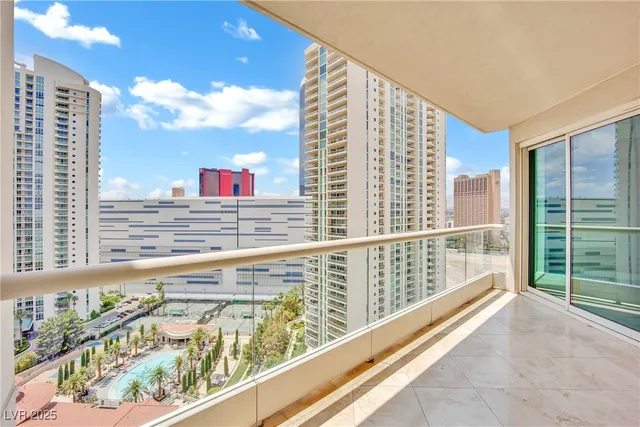 $5,400 | 2777 Paradise Road, Unit 2002, Las Vegas, NV 89109