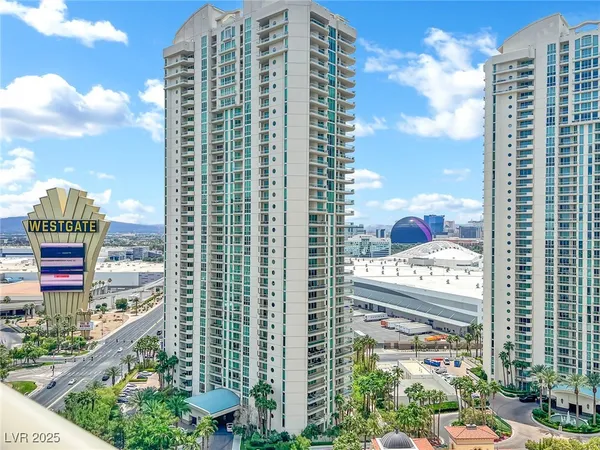 $5,400 | 2777 Paradise Road, Unit 2002, Las Vegas, NV 89109